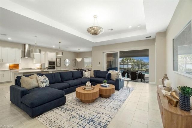 13556 Blue Bay CIR, Fort Myers, FL 33913