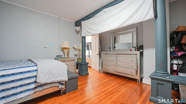 297 Laurel Avenue, Bridgeport, CT 06605