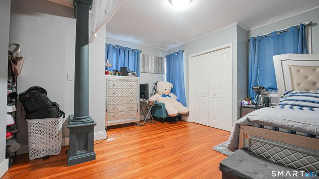 297 Laurel Avenue, Bridgeport, CT 06605