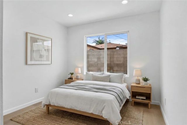 4747 Pixie Ave, Lakewood, CA 90712