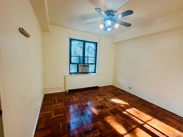 2049 McGraw Avenue 6H, Bronx, NY 10462