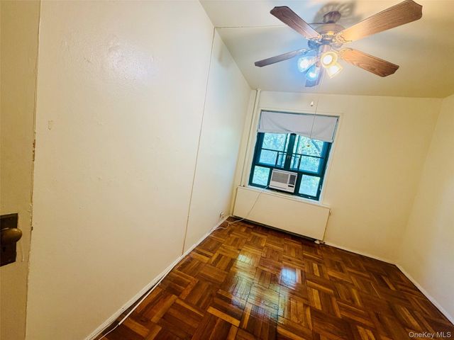 2049 McGraw Avenue 6H, Bronx, NY 10462