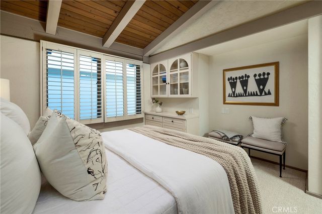 47 Linda Isle, Newport Beach, CA 92660