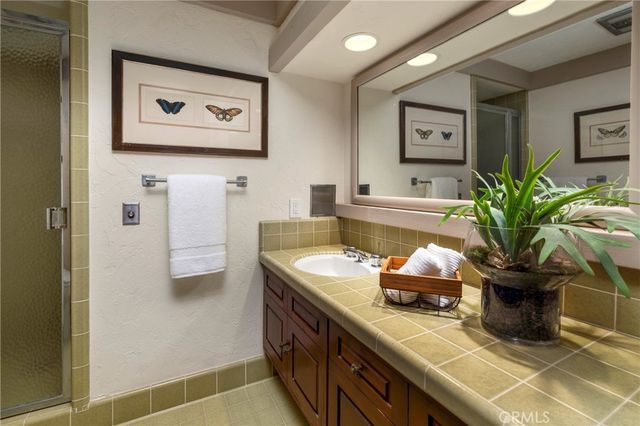 47 Linda Isle, Newport Beach, CA 92660