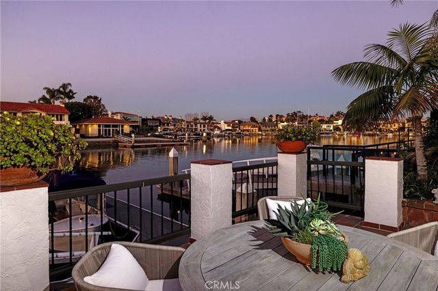 47 Linda Isle, Newport Beach, CA 92660