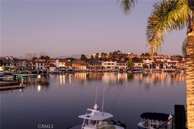 47 Linda Isle, Newport Beach, CA 92660