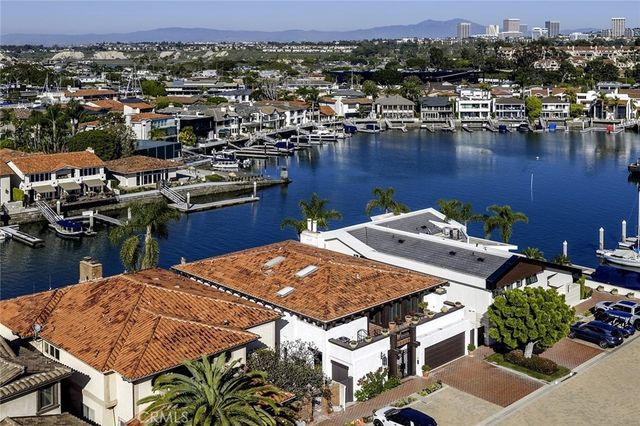47 Linda Isle, Newport Beach, CA 92660