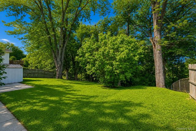 15 Fleetwood Drive, Newburgh, NY 12550