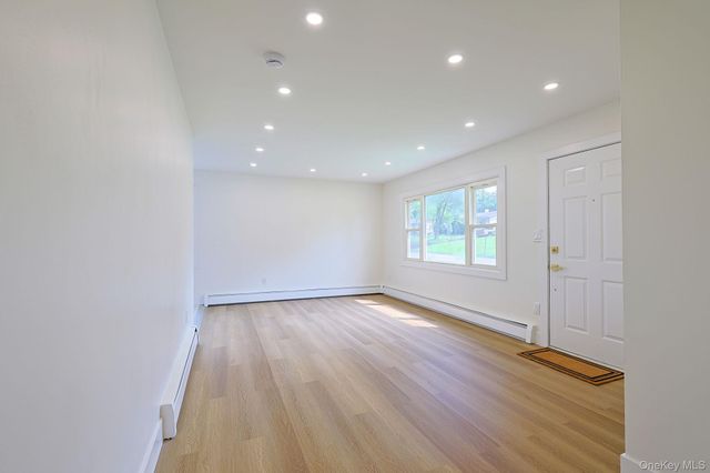 15 Fleetwood Drive, Newburgh, NY 12550