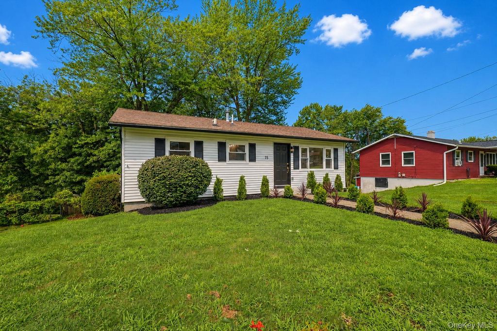 15 Fleetwood Drive, Newburgh, NY 12550 — exterior