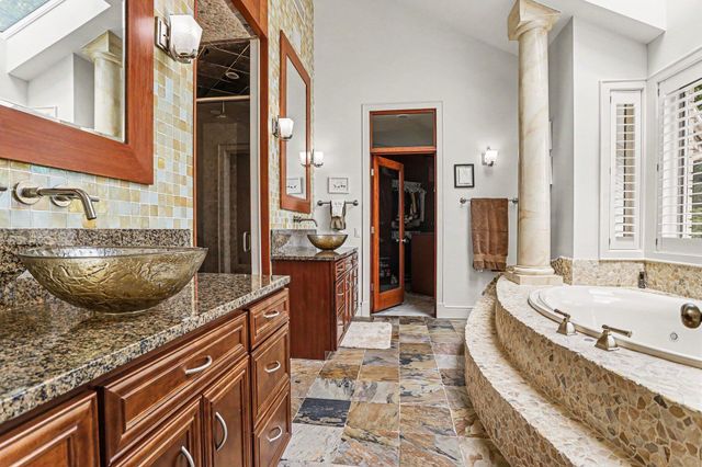 7405 Hidden Cove Place, Kalamazoo, MI 49009
