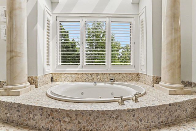 7405 Hidden Cove Place, Kalamazoo, MI 49009