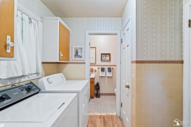 1417 Longfellow Drive, Temperance, MI 48182