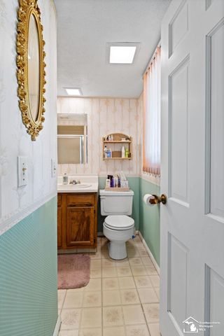 1417 Longfellow Drive, Temperance, MI 48182