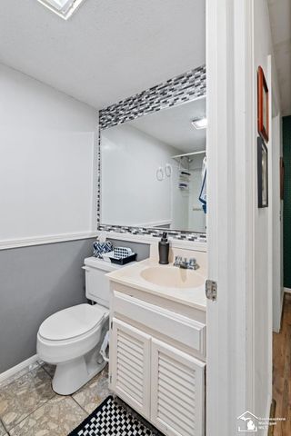 1417 Longfellow Drive, Temperance, MI 48182
