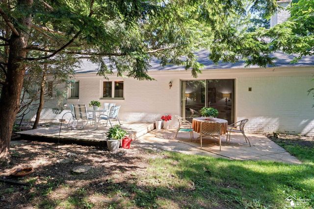 1417 Longfellow Drive, Temperance, MI 48182