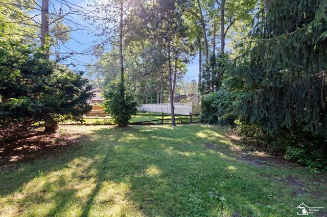 1417 Longfellow Drive, Temperance, MI 48182
