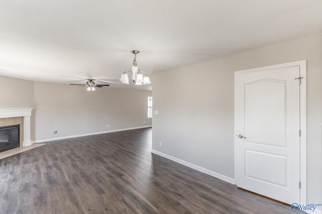 136 Farmington Drive, Harvest, AL 35749
