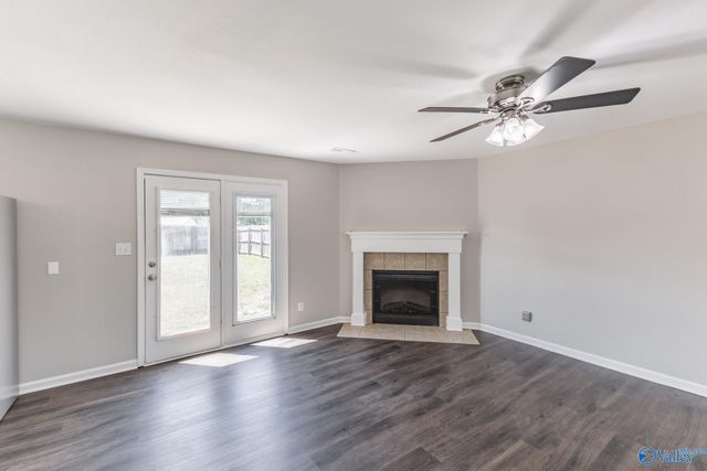 136 Farmington Drive, Harvest, AL 35749