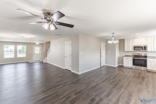 136 Farmington Drive, Harvest, AL 35749