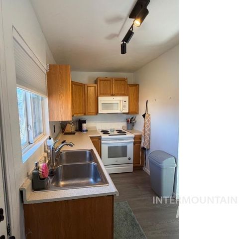 460 3rd Ave N, Twin Falls, ID 83301