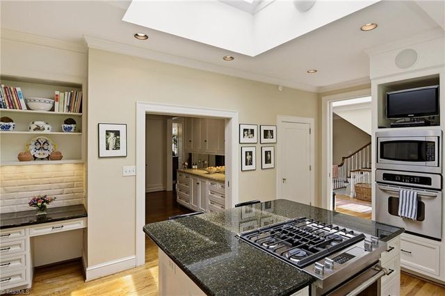 2810 Club Park Road, Winston-salem, NC 27104