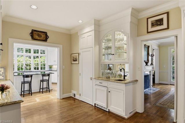 2810 Club Park Road, Winston-salem, NC 27104