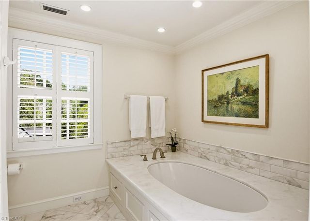 2810 Club Park Road, Winston-salem, NC 27104