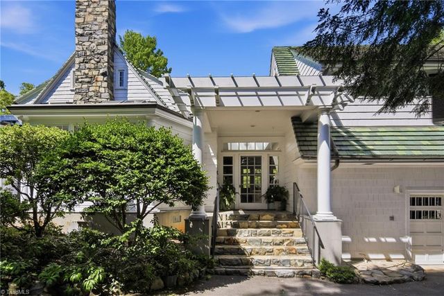 2810 Club Park Road, Winston-salem, NC 27104