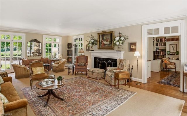 2810 Club Park Road, Winston-salem, NC 27104
