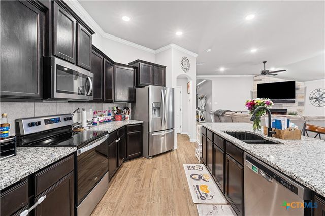 3321 James Ridge Drive, Belton, TX 76513