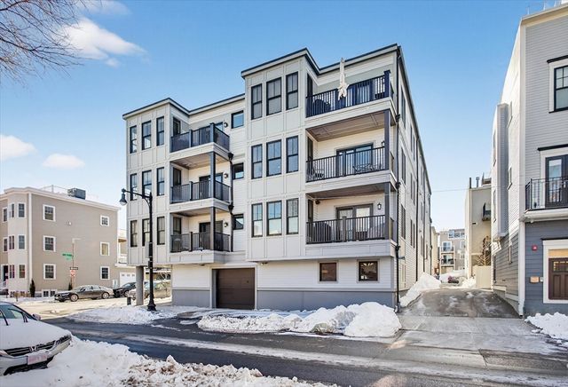 288 C Street 4, Boston, MA 02127