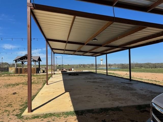 1985 County Road 223, Florence, TX 76527