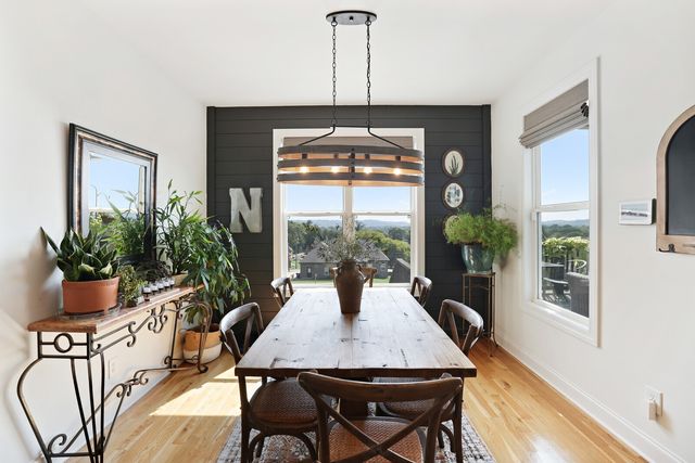 1711 Aster Dr, Columbia, TN 38401