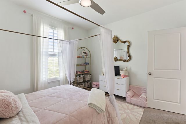 1711 Aster Dr, Columbia, TN 38401