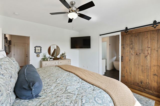 1711 Aster Dr, Columbia, TN 38401