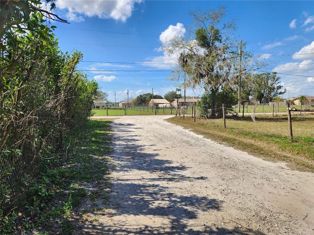 35204 PONDEROSA ROAD, Zephyrhills, FL 33541