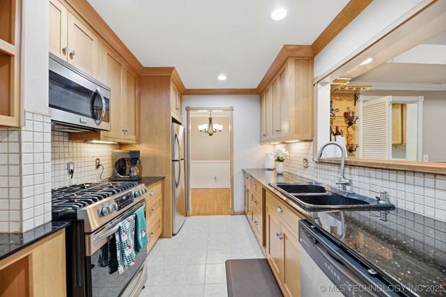 4309 S Norfolk Avenue, Tulsa, OK 74105