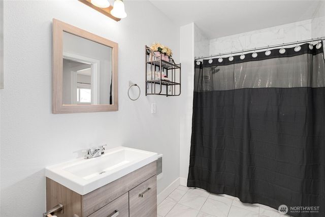 391 Dundass Avenue, Buckley, WA 98321