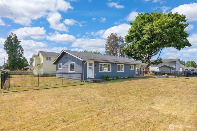 391 Dundass Avenue, Buckley, WA 98321