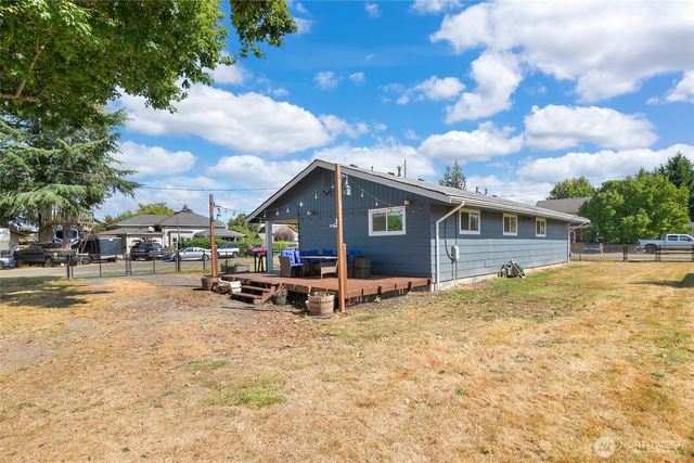 391 Dundass Avenue, Buckley, WA 98321