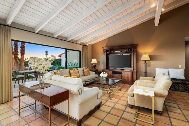 40320 Via Entrada, Rancho Mirage, CA 92270