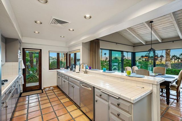 40320 Via Entrada, Rancho Mirage, CA 92270