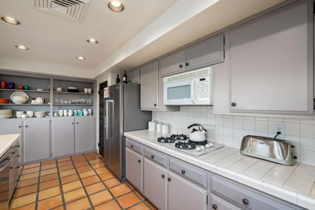 40320 Via Entrada, Rancho Mirage, CA 92270