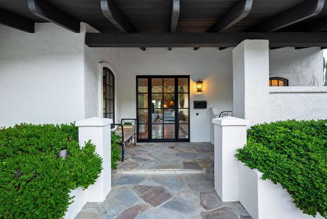 40320 Via Entrada, Rancho Mirage, CA 92270