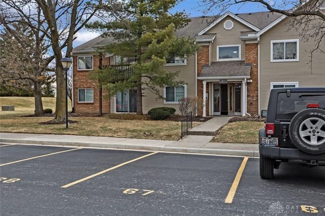 1511 Lake Pointe Way 6, Dayton, OH 45459