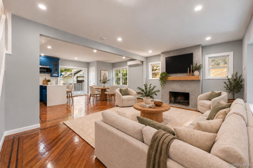 45-27 Arcadia Lane, Great Neck, NY 11020 — photo 4