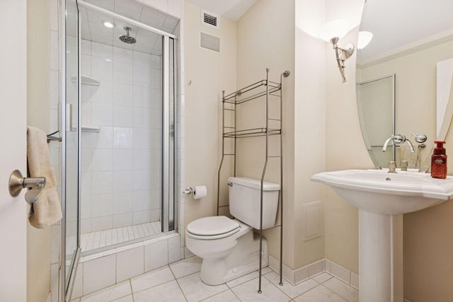 1920 S 1st Street 1904, Minneapolis, MN 55454