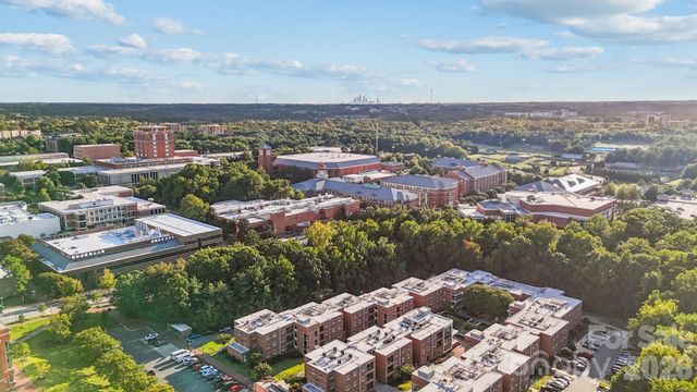 1804 Alexander Village Main Drive, Charlotte, NC 28262