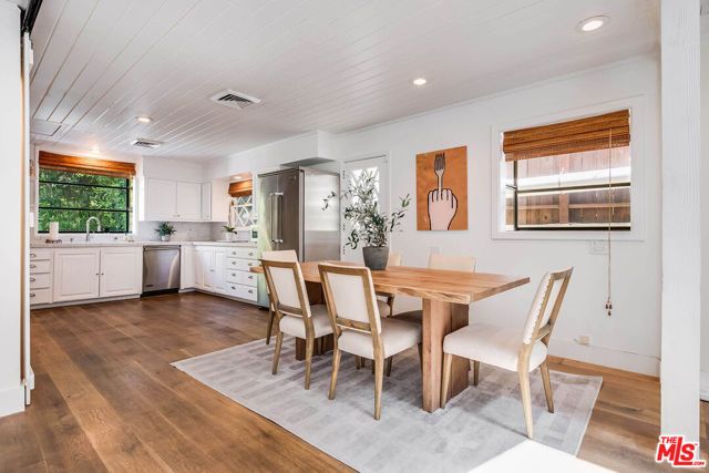 9828 Easton Drive, Beverly Hills, CA 90210
